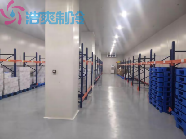 中央廚房冷庫(kù)安裝造價(jià)需要花費(fèi)多少錢？_浩爽制冷